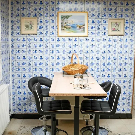 Roses Et Jules Maison Au Coeur De La Vieille Ville Дом отдыха *